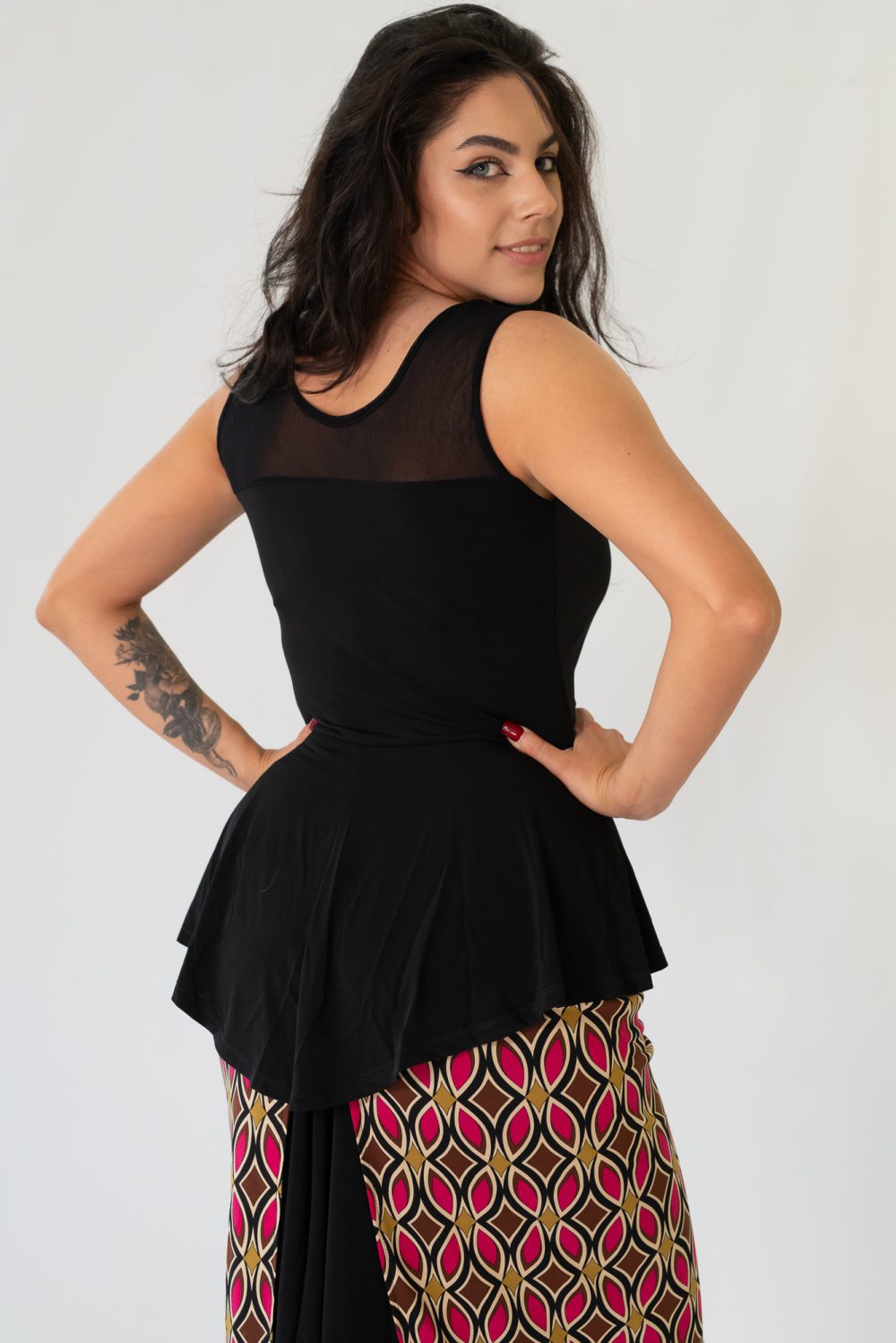 Top Vanessa Senza Maniche Nero - immagine 2